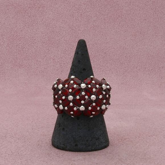 ⚡️reserved⚡️ sterling silver marquise-cut garnet cluster cocktail ring size 8.75